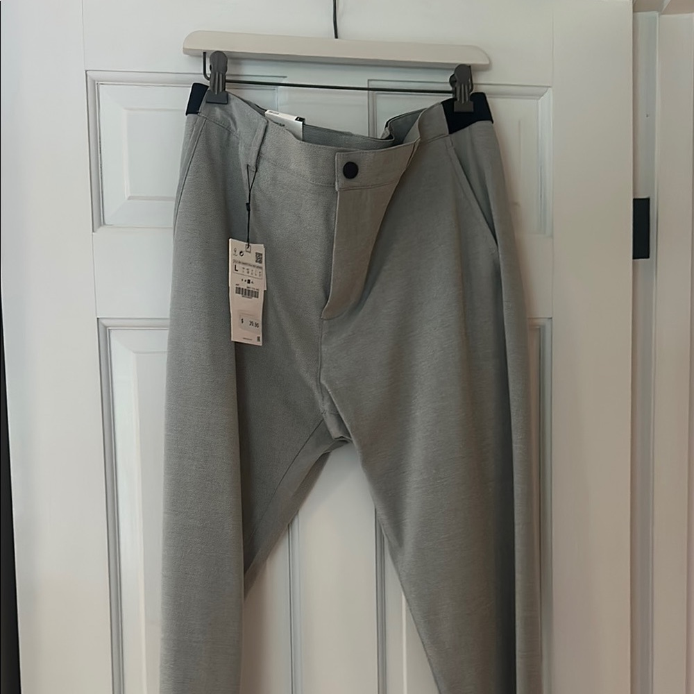 Zara Men's Light Gray Chinos